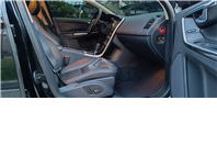 2012 VOLVO XC60 T5 豪華版  瑞典國寶 行動坦克 當時來不及入手 何不現在及刻擁有 現在買 不用新車價一半的一半不到 不要再猶豫了 要買要快 無重大事故、原版件、無泡水、無煙車、里程保證 雙前電動椅、盲點、電動尾門 換檔撥  第15張縮圖