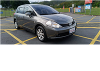 2012  Nissan Tiida 5D 1.8 EH  Tiida 1.8 大馬力 好停車 超實惠代步車 酷暑 寒流 下雨 爸媽 老婆 小孩 擠大眾運輸 無待修 每5千定期保養 車美    第2張縮圖