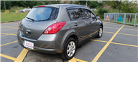 2012  Nissan Tiida 5D 1.8 EH  Tiida 1.8 大馬力 好停車 超實惠代步車 酷暑 寒流 下雨 爸媽 老婆 小孩 擠大眾運輸 無待修 每5千定期保養 車美    第4張縮圖