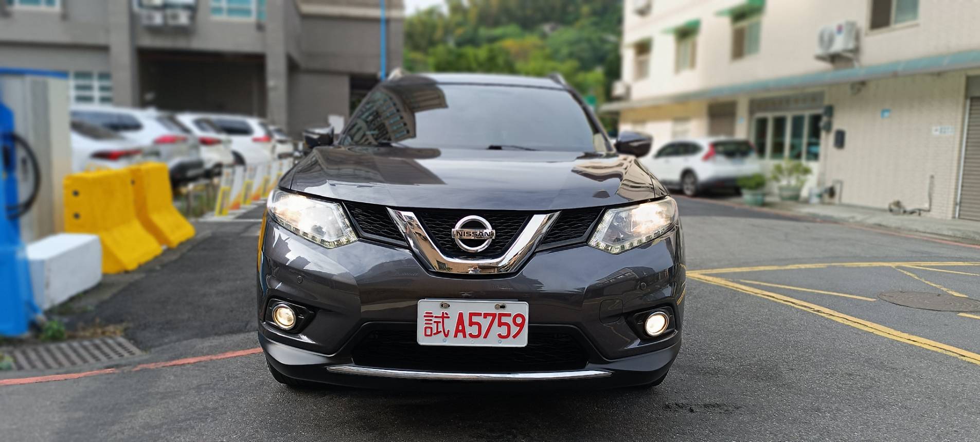 🚙 2017 Nissan X-Trail 2.0 完美版｜人氣家庭休旅 👉現在不用30萬！ 🌟人氣爆款｜空間大｜配備滿｜價格甜 錢沒有不見，只是變成你愛家人的方式而已❤️  第2張相片