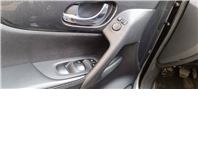 🚙 2017 Nissan X-Trail 2.0 完美版｜人氣家庭休旅 👉現在不用30萬！ 🌟人氣爆款｜空間大｜配備滿｜價格甜 錢沒有不見，只是變成你愛家人的方式而已❤️  第16張縮圖