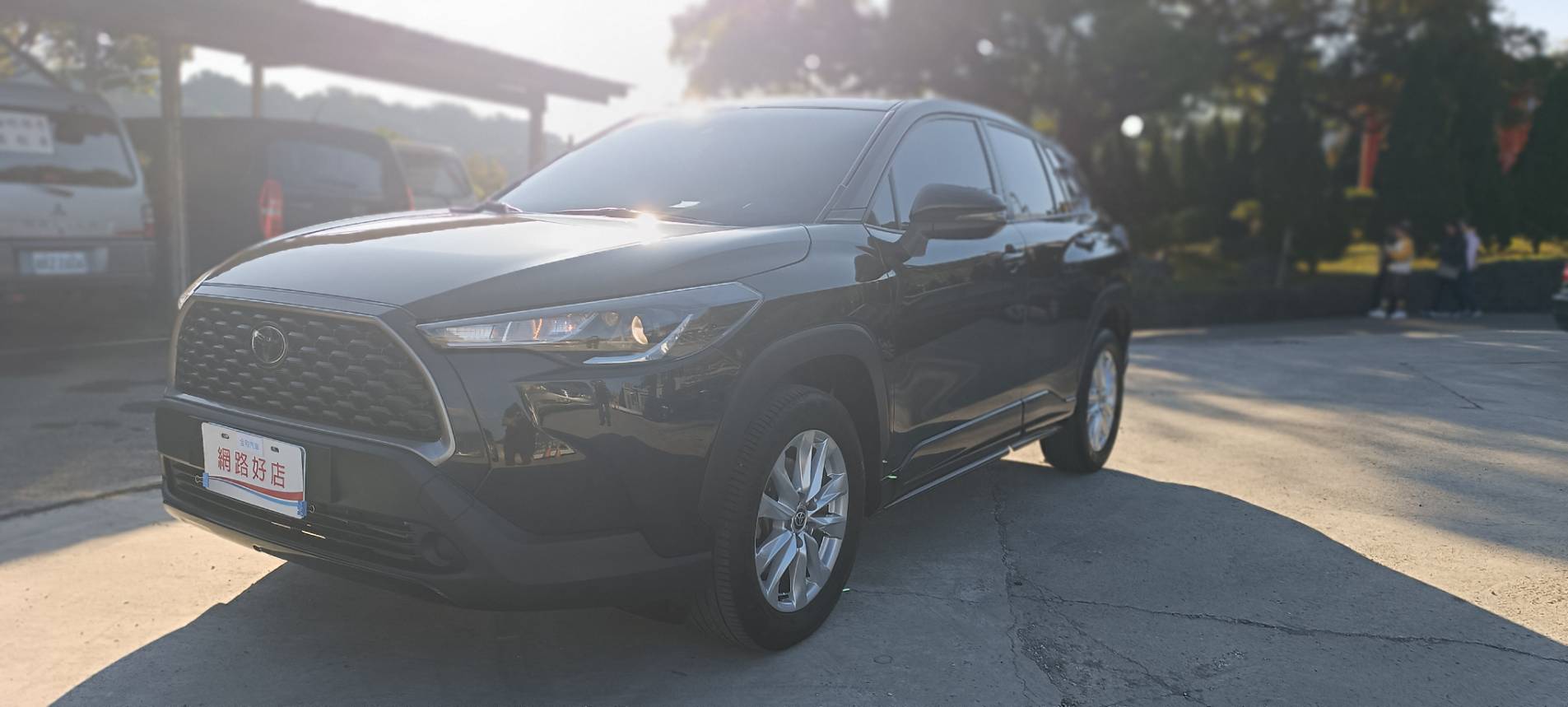 🔥 熱門休旅 2021 22款式TOYOTA Corolla Cross 1.8 尊爵 👑 ACC智能定速巡航 ✨車道偏移警示 ✨空間大 ✨超省油｜市區神車｜保值首選｜銷售冠軍神車 👑  第1張相片