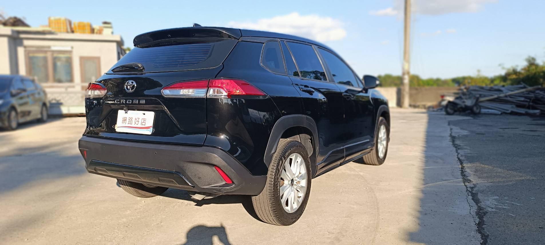 🔥 熱門休旅 2021 22款式TOYOTA Corolla Cross 1.8 尊爵 👑 ACC智能定速巡航 ✨車道偏移警示 ✨空間大 ✨超省油｜市區神車｜保值首選｜銷售冠軍神車 👑  第4張相片
