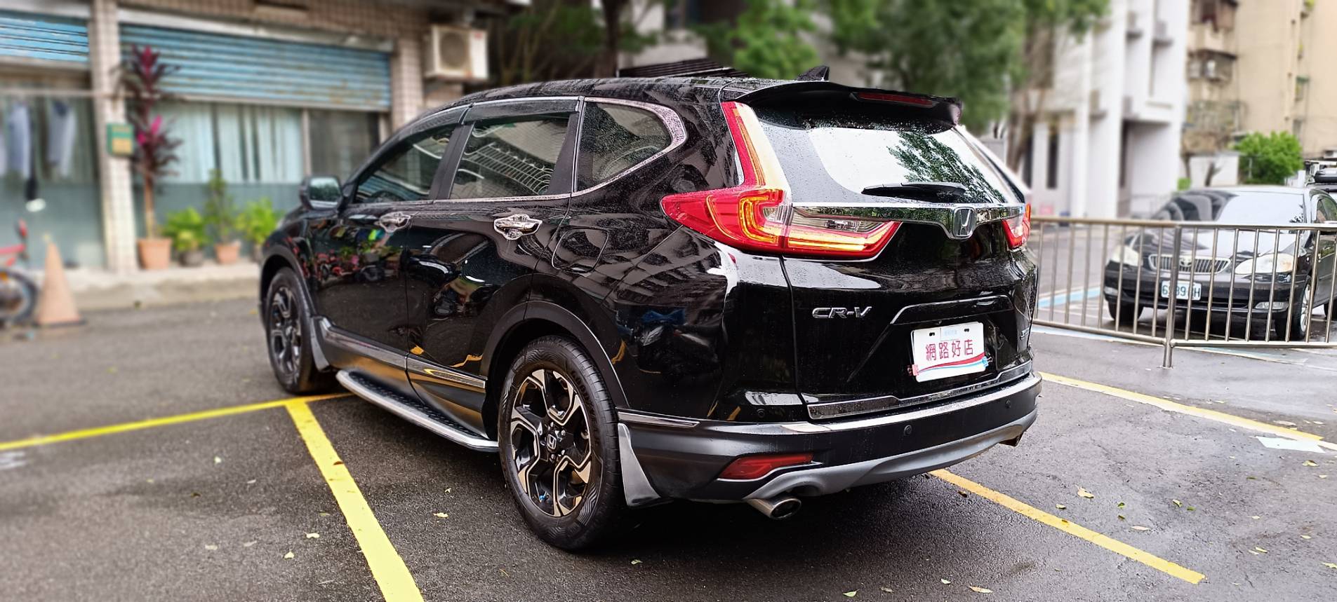 🚗 【2018 Honda CR-V 1.5 S｜頂規渦輪SUV】 ✨ 科技、安全、空間一次到位・ 全速域ACC・全景天窗・電動尾門 車道偏移 居中 盲點 (CarPlay Android Auto)✨一手車  第5張相片