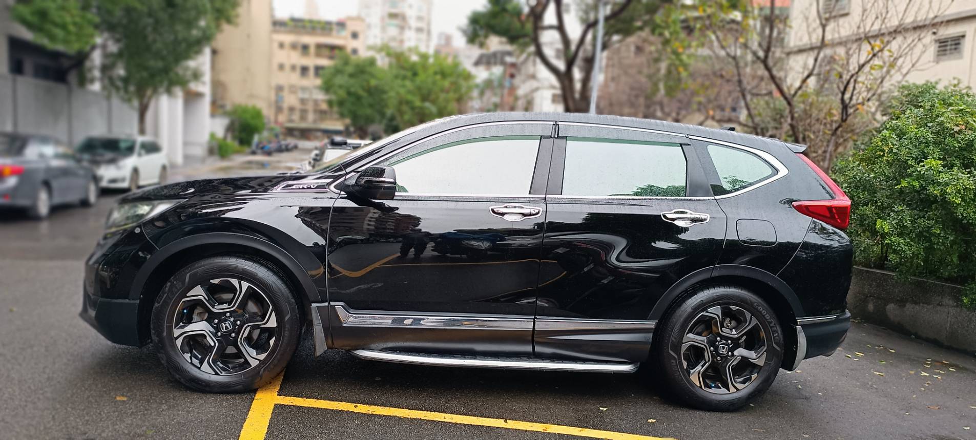 🚗 【2018 Honda CR-V 1.5 S｜頂規渦輪SUV】 ✨ 科技、安全、空間一次到位・ 全速域ACC・全景天窗・電動尾門 車道偏移 居中 盲點 (CarPlay Android Auto)✨一手車  第8張相片