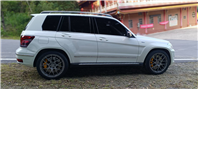 2011 Benz GLK 220 CDI 4MATIC 這台 新車250萬的 GLK 擁有經典的稜角線條，外觀白色搭配升級套件，外型依舊非常現代且霸氣！搭載柴油引擎，省油、大扭力，是入手賓士 SUV 的高 CP 值首選。  第7張縮圖