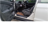 2014 HONDA CRV 2.4 代步車 小家庭 國民神車 後車廂空間可做多樣變化 可全部躺平 可供全家遊山玩水眾多需求 輕露營族最愛 相對低里程 車漂亮 原汁原味  無泡水 無改裝 車況超優   看車前請先電話聯絡確認車是否售出 以免  第15張縮圖