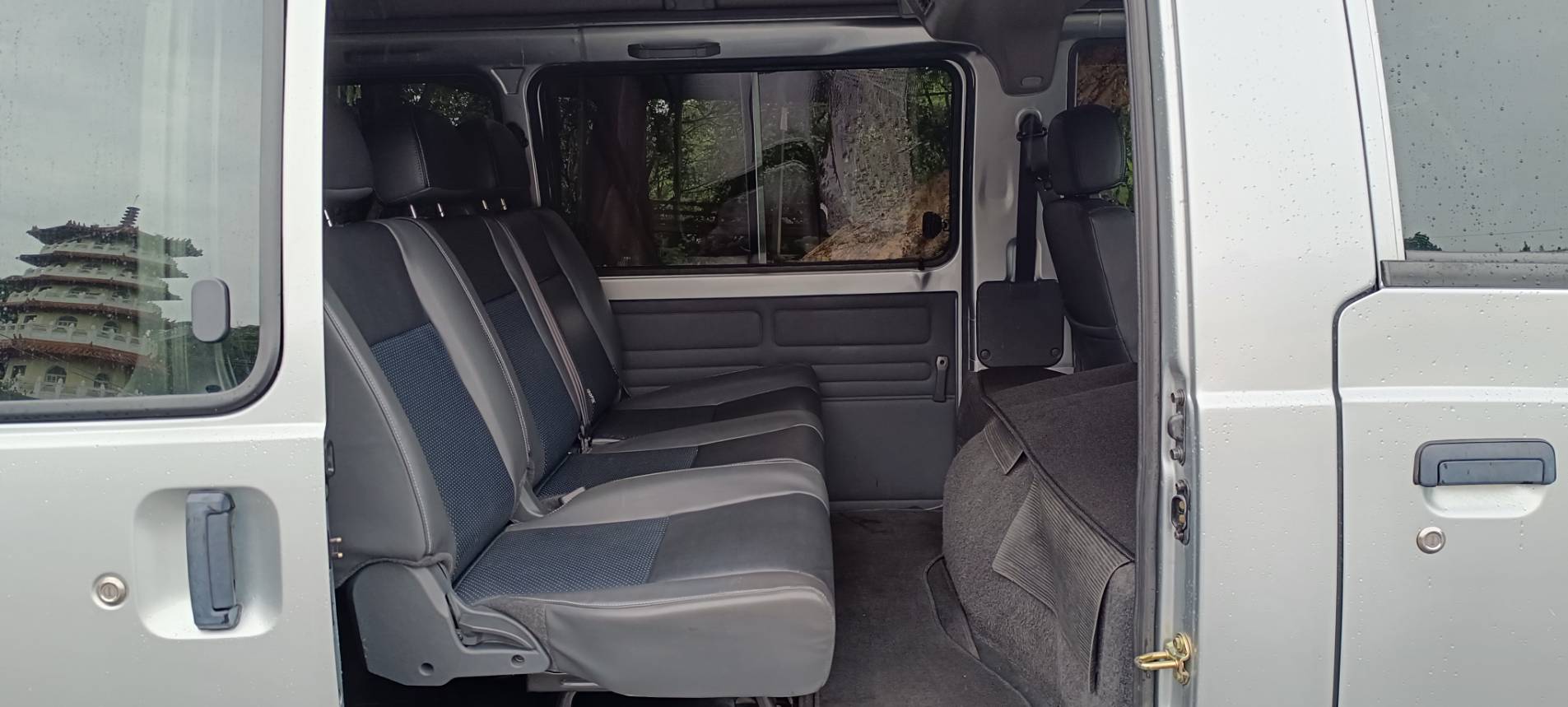 2020 Mitsubishi 得利卡 8人座｜空間王者 🔥 空間大、底盤高、用途廣 💡 商務、家庭、通勤接送全搞定！  第13張相片