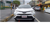 2018 Toyota rav4 2.0 豪華 便宜又大碗的 人稱郎系車美派的國民神車 安卓機 360環景 摸門解鎖 ⭐只要你有 4000元⭐即可把此車貸回家喔!  第2張縮圖