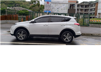 2018 Toyota rav4 2.0 豪華 便宜又大碗的 人稱郎系車美派的國民神車 安卓機 360環景 摸門解鎖 ⭐只要你有 4000元⭐即可把此車貸回家喔!  第7張縮圖