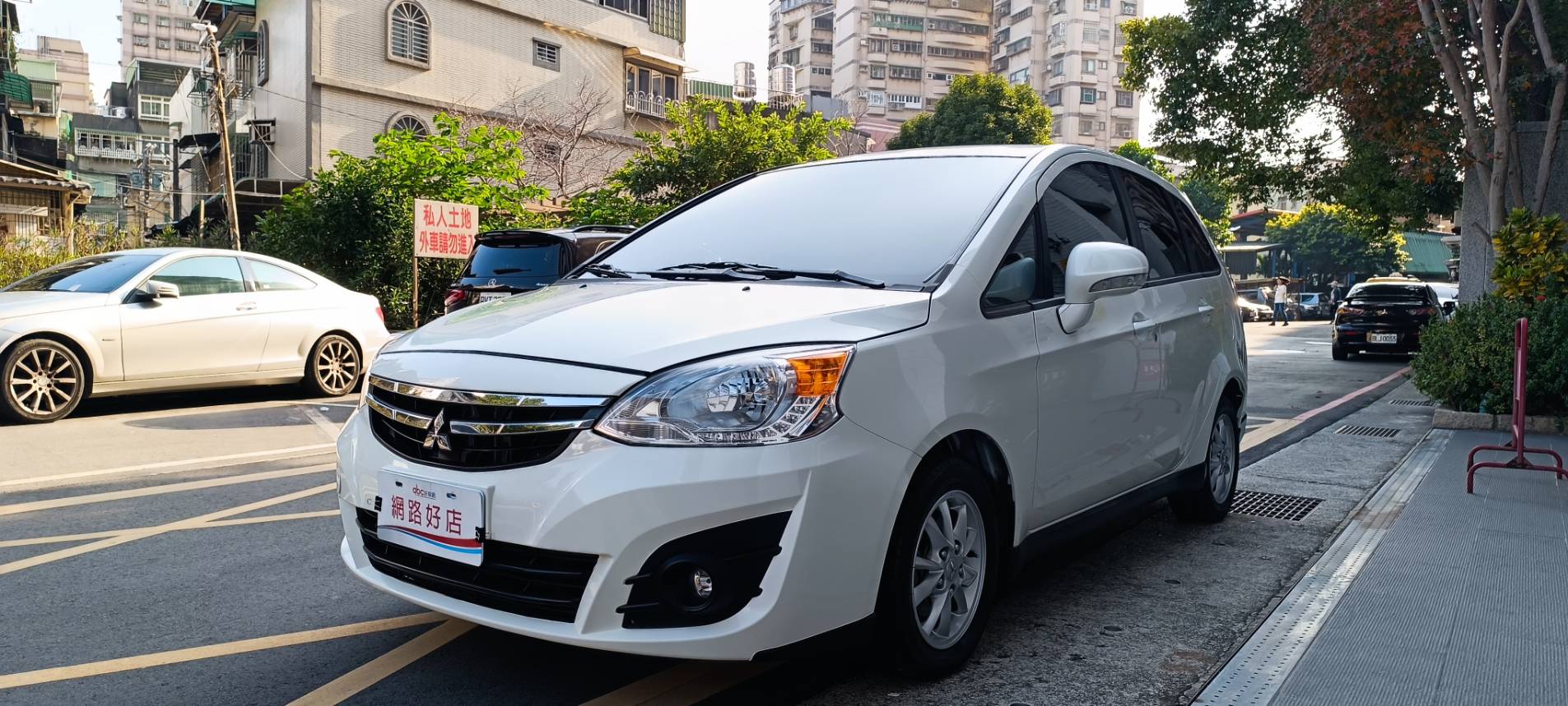 2014 MITSUBISHI 三菱 COLT PLUS 1.5 可魯5D ✅小家庭✅小資✅上班族✅公車族✅代步車 好停車 大空間 無薪轉勞保/信用瑕疵/八大行業/夜市擺攤皆可協助辦理 強力貸款團隊強力過件，✅三天過件五天交車   第3張相片