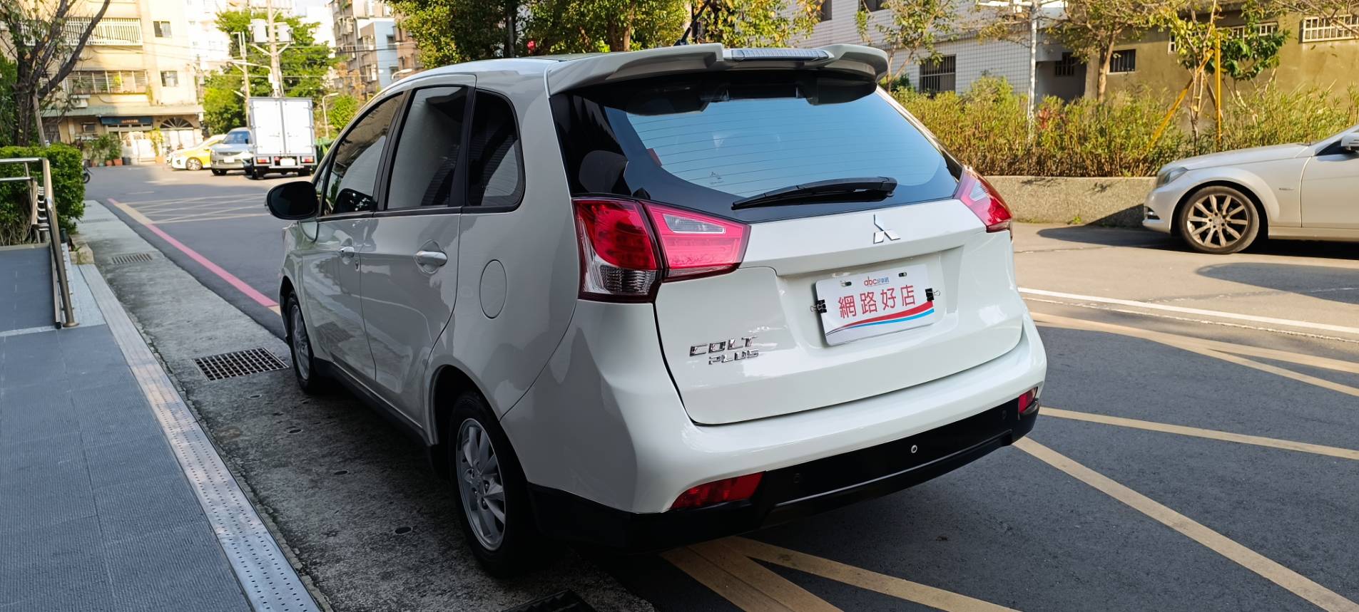 2014 MITSUBISHI 三菱 COLT PLUS 1.5 可魯5D ✅小家庭✅小資✅上班族✅公車族✅代步車 好停車 大空間 無薪轉勞保/信用瑕疵/八大行業/夜市擺攤皆可協助辦理 強力貸款團隊強力過件，✅三天過件五天交車   第5張相片