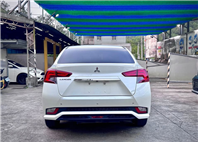 2017 Mitsubishi grand lancer 1.8時尚型   第3張縮圖