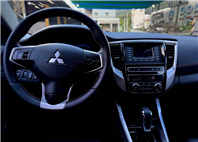 2017 Mitsubishi grand lancer 1.8時尚型   第4張縮圖