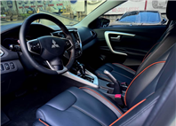 2017 Mitsubishi grand lancer 1.8時尚型   第7張縮圖