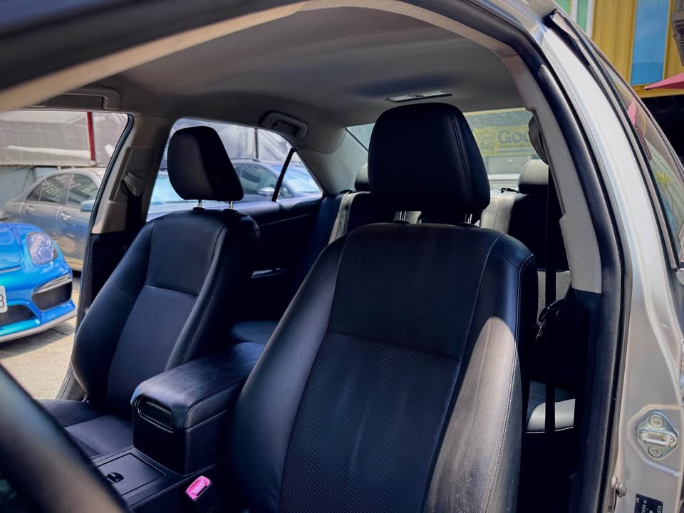 2012 Toyota Camry 2.5e 引擎變速箱正常 內外完整度高 可協助貸款 雙北可看車  第3張相片