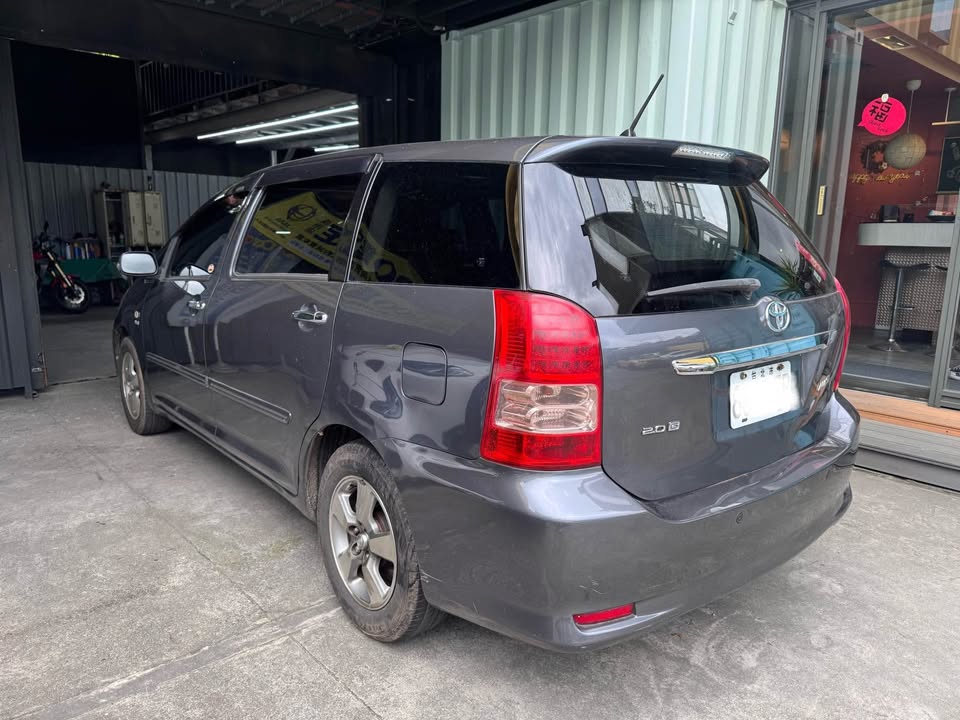 2005 TOYOTA Wish G版 車況好 冷氣很冷  第2張相片