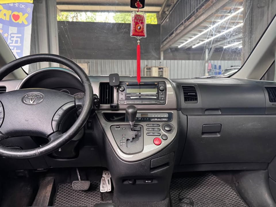 2005 TOYOTA Wish G版 車況好 冷氣很冷  第4張相片