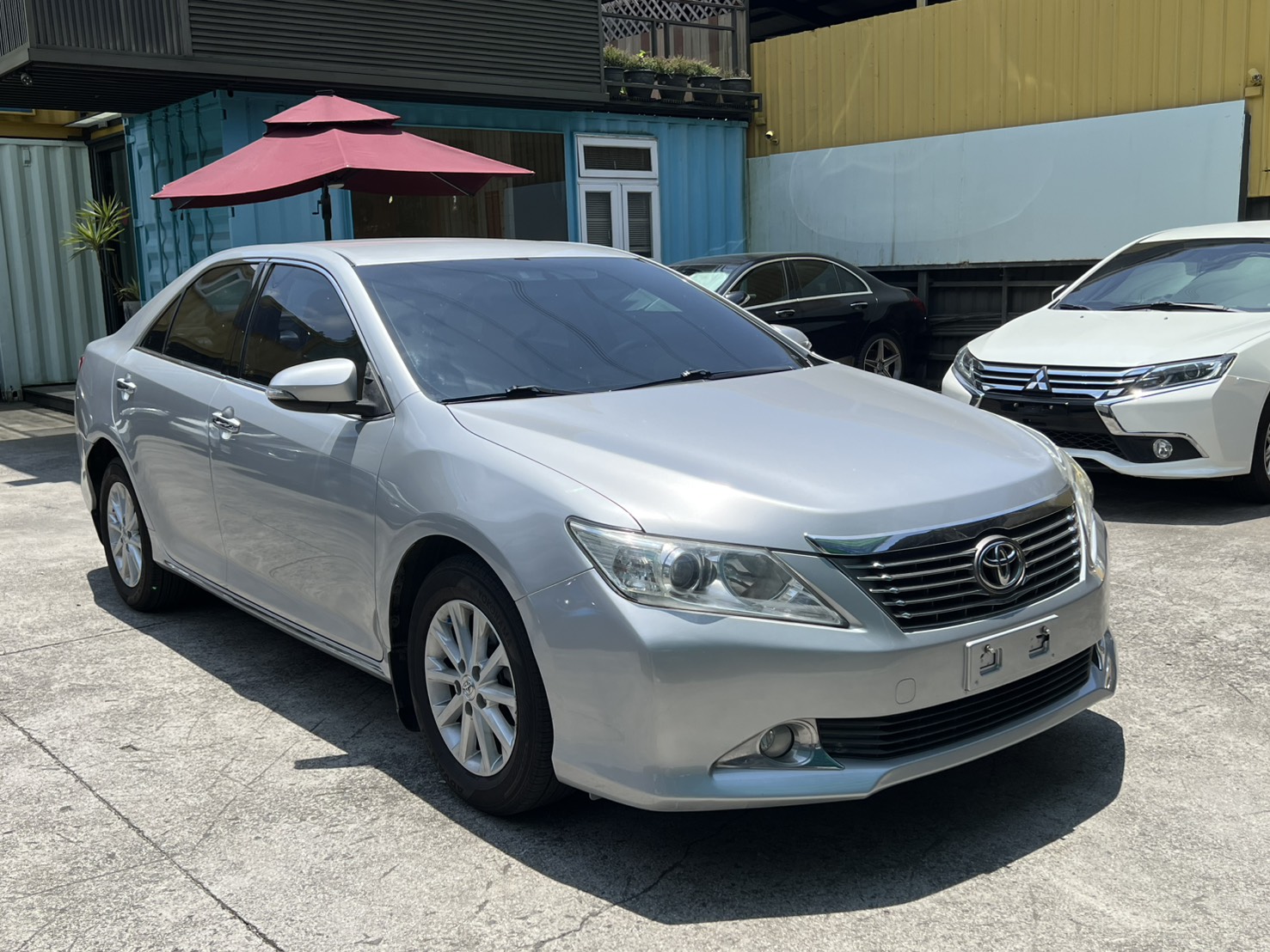 2012 TOYOTA camry E版 車況良好 便宜賣  第1張相片