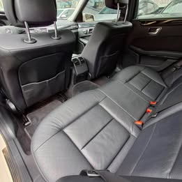 10年Benz E250 w212 限量車色 超低價帶回家  第8張相片