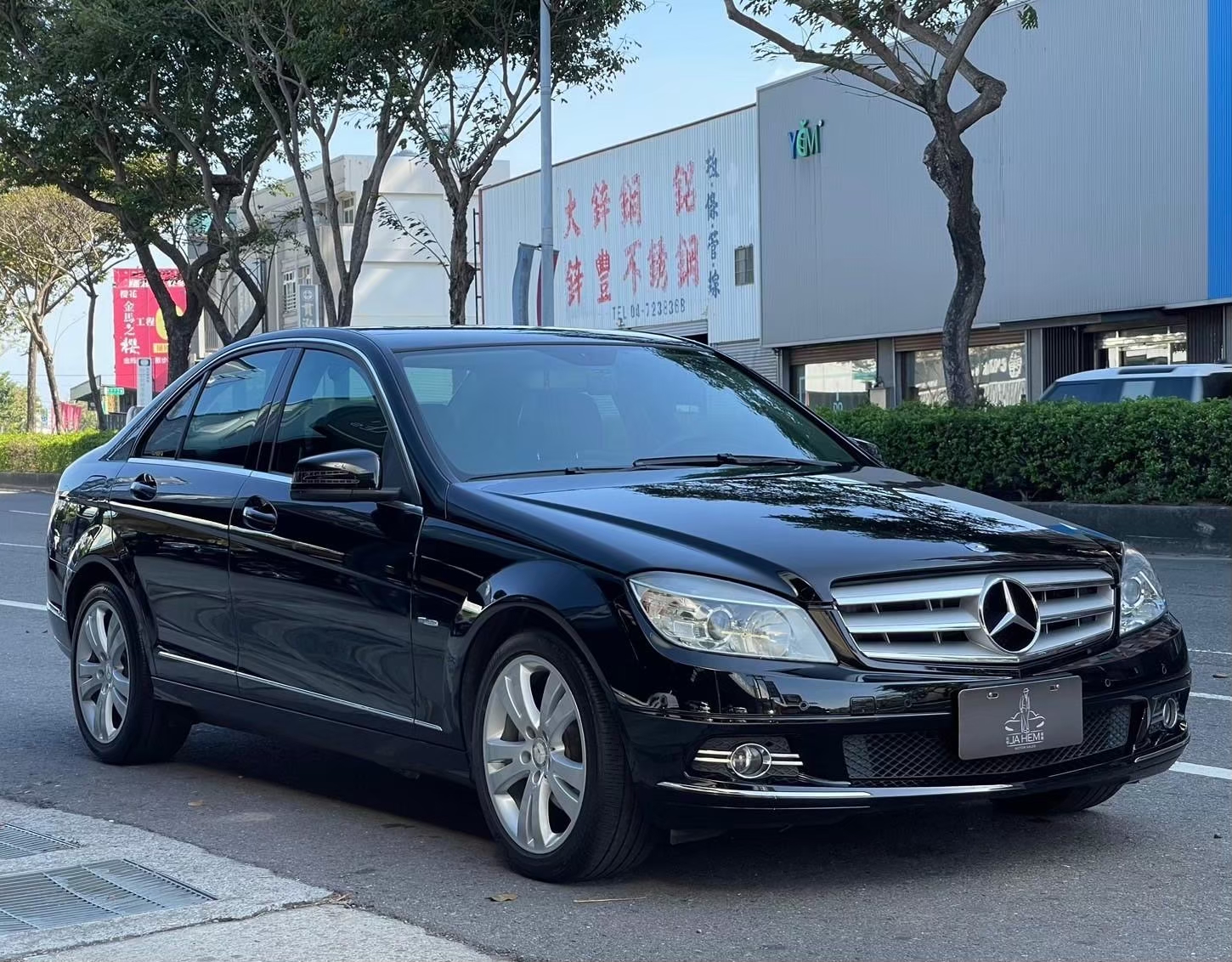 2010 賓士Benz C200 CGI 電話：0966218569 賴：imkc9718  第2張相片