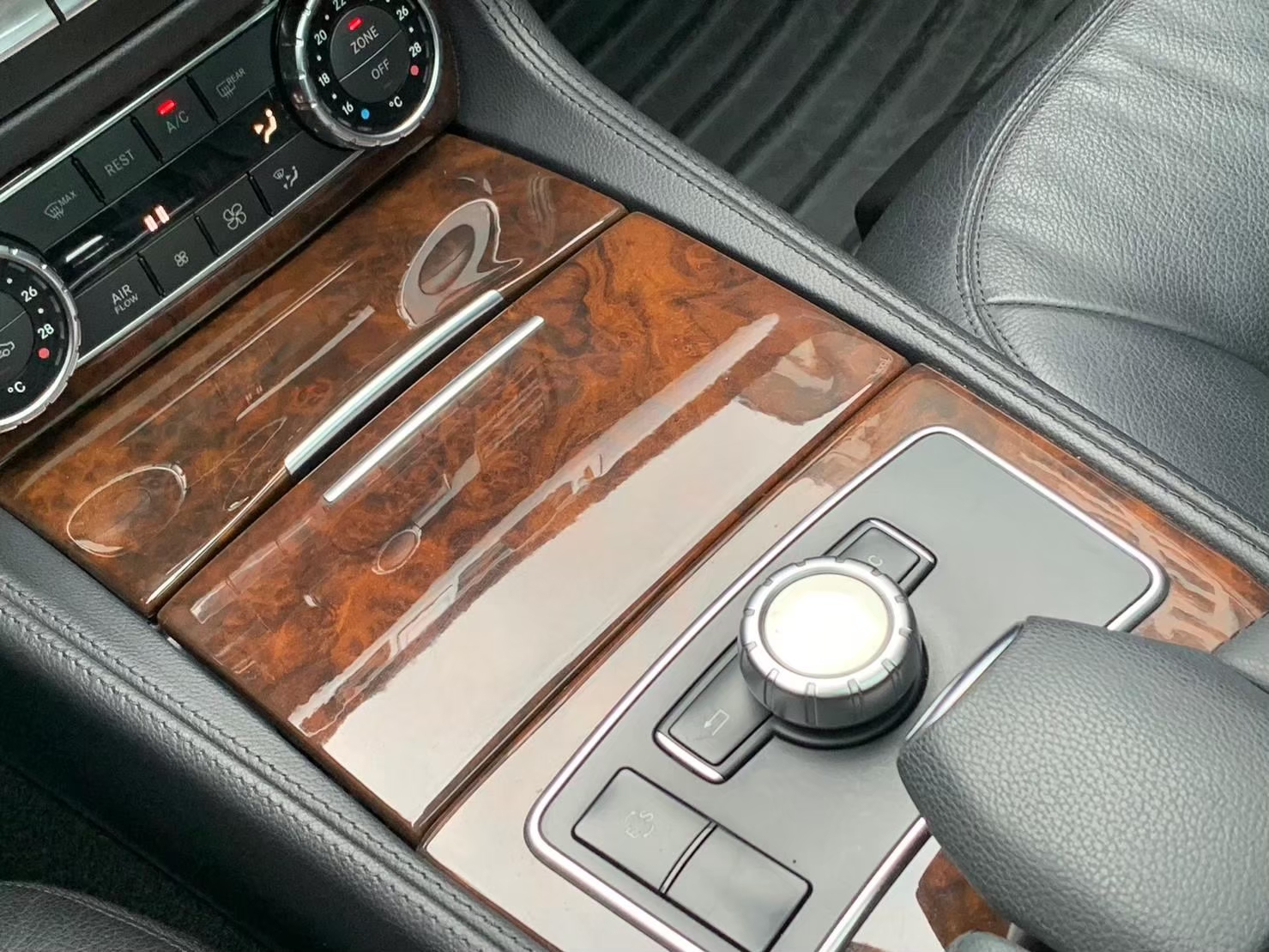2011 賓士 Benz CLS350 電話：0966218569 賴：imkc9718  第10張相片
