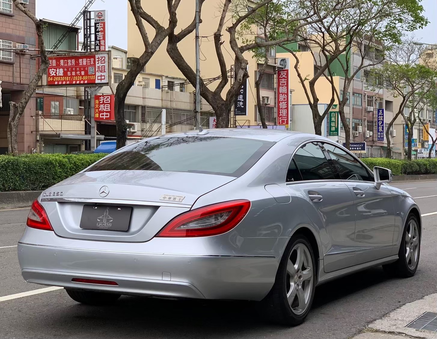 2011 賓士 Benz CLS350 電話：0966218569 賴：imkc9718  第18張相片