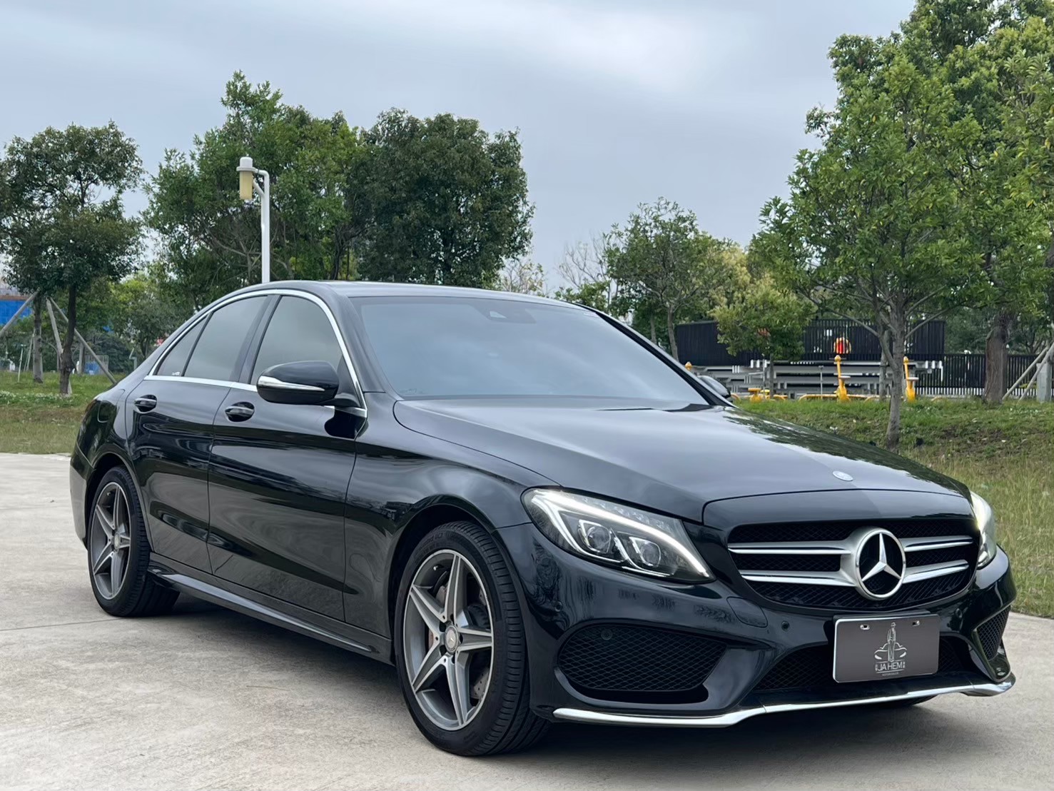 2014 賓士 C250 AMG 電話：0966218569 賴：imkc9718  第2張相片