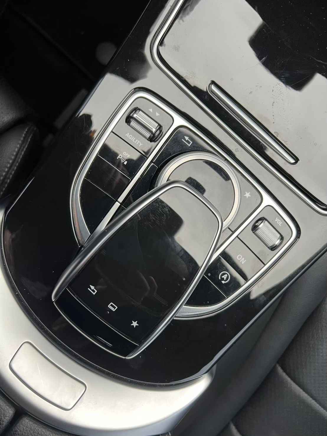 2014 賓士 C250 AMG 電話：0966218569 賴：imkc9718  第6張相片