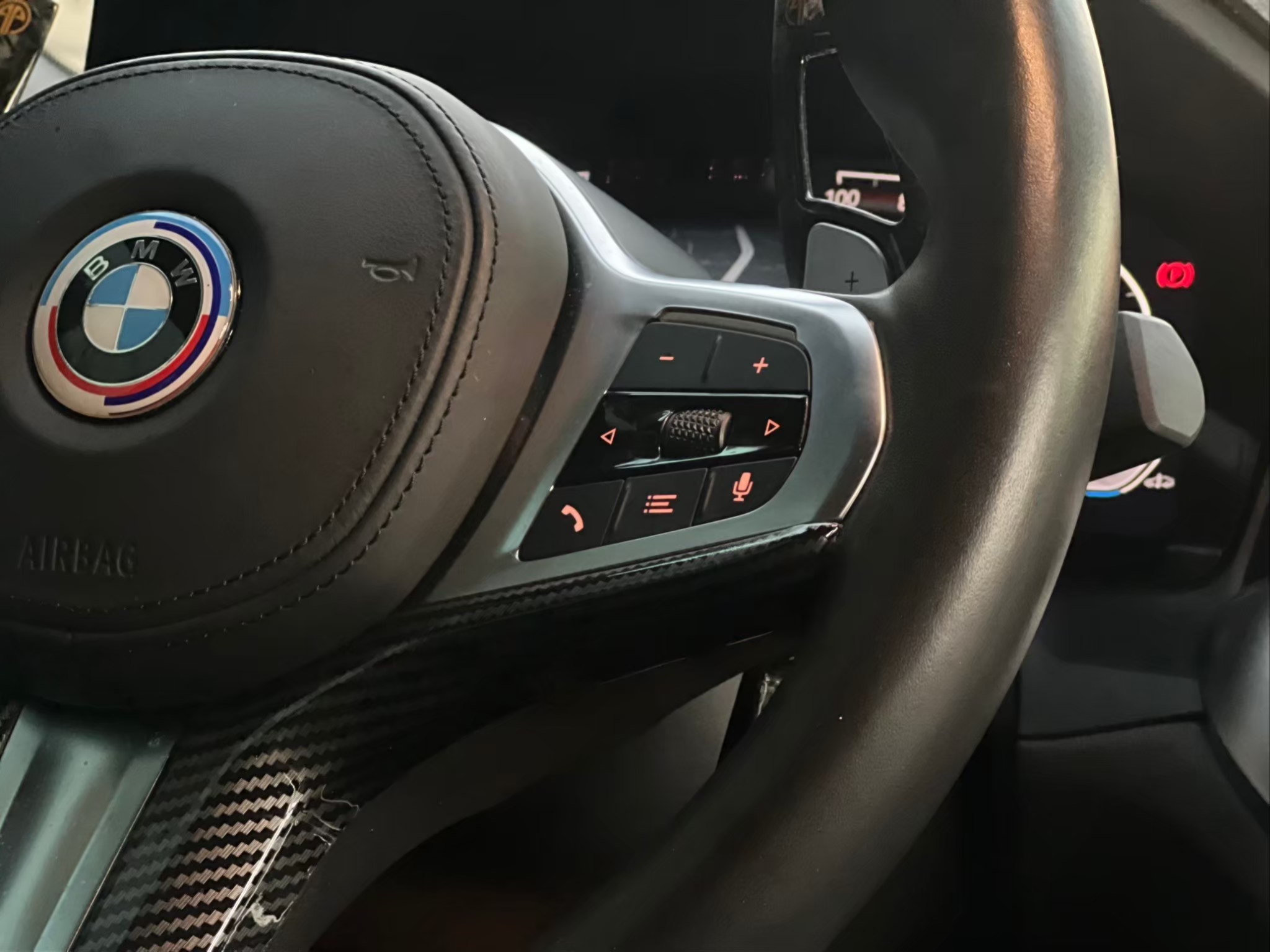 2021 寶馬Bmw 320i M-Sport 電話0966218569 賴：imkc9718  第7張相片