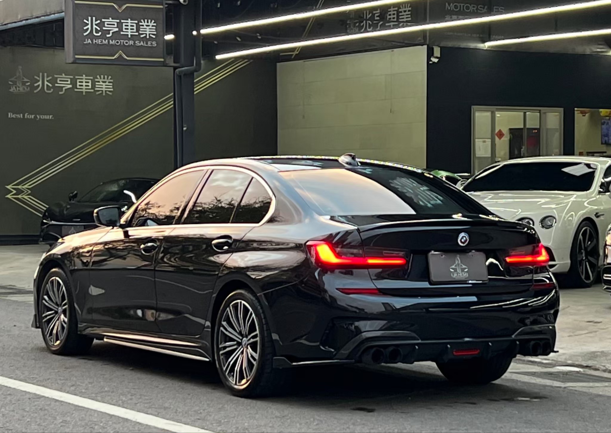 2021 寶馬Bmw 320i M-Sport 電話0966218569 賴：imkc9718  第15張相片