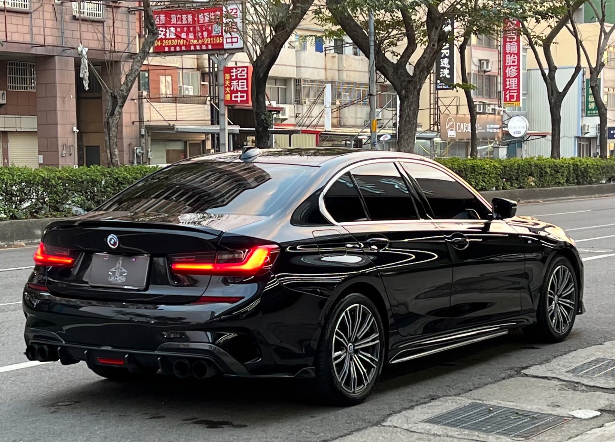 2021 寶馬Bmw 320i M-Sport 電話0966218569 賴：imkc9718  第16張相片