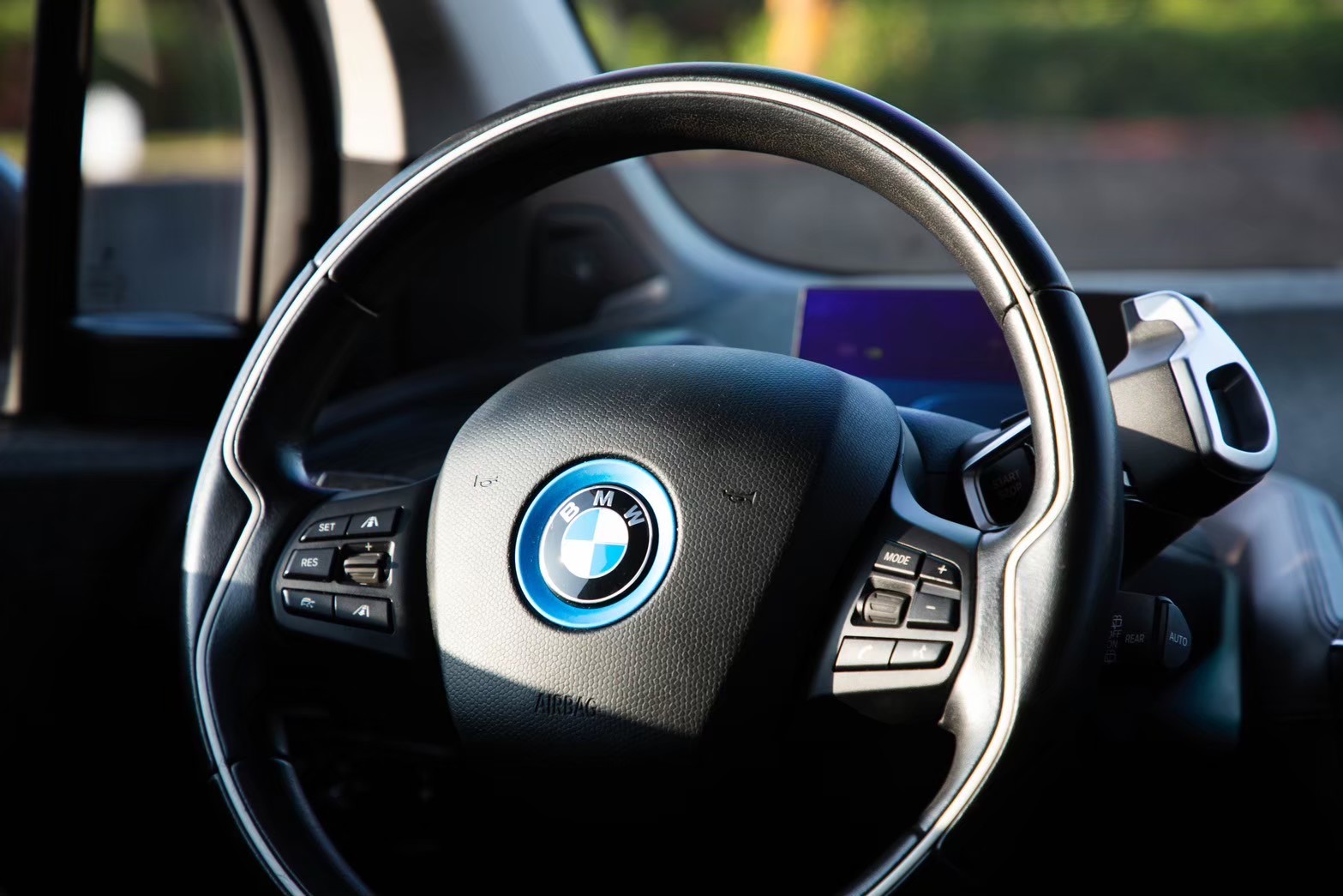 2017 寶馬 Bmw i3 REX 電話：0966218569 賴：imkc9718  第4張相片