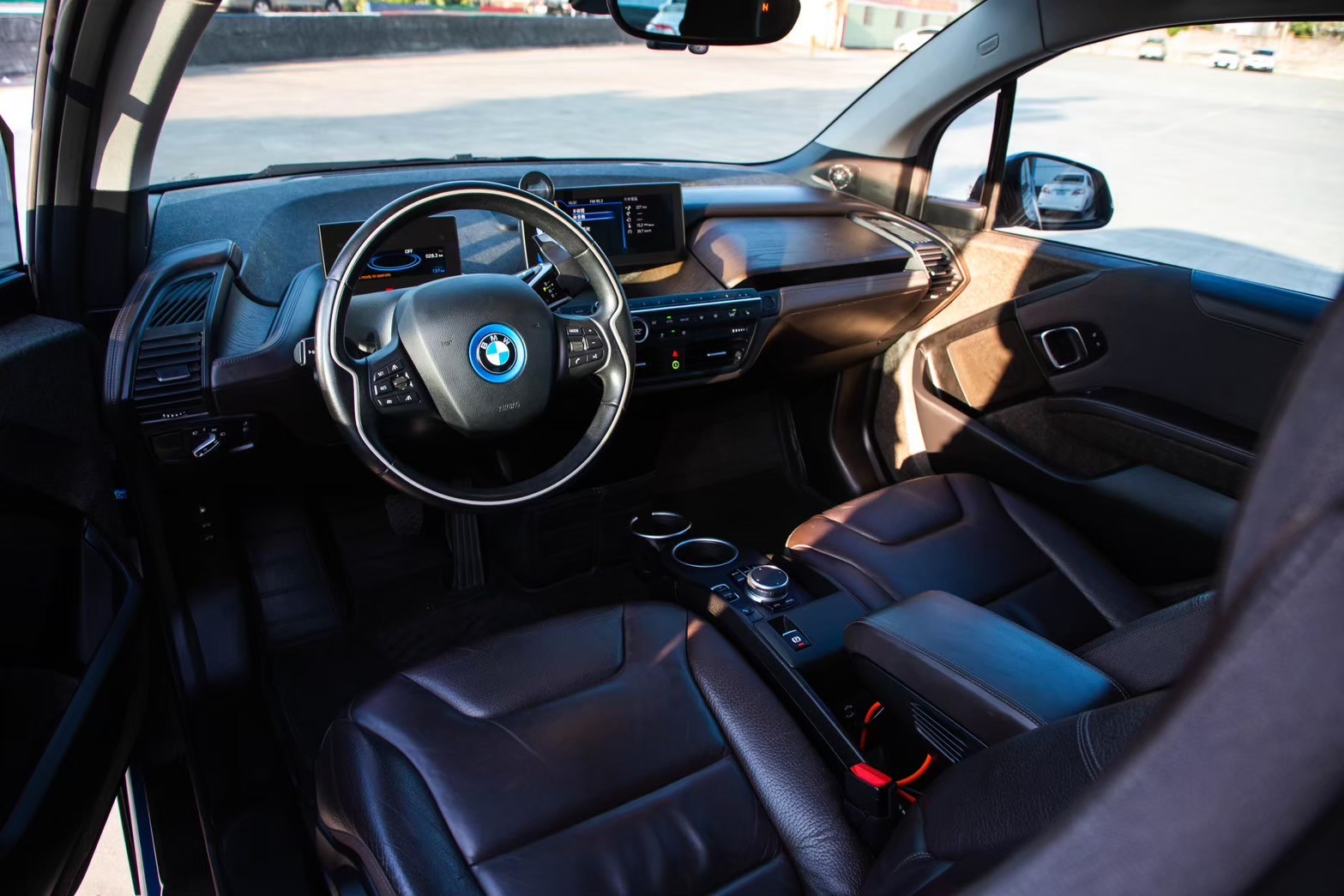 2017 寶馬 Bmw i3 REX 電話：0966218569 賴：imkc9718  第5張相片