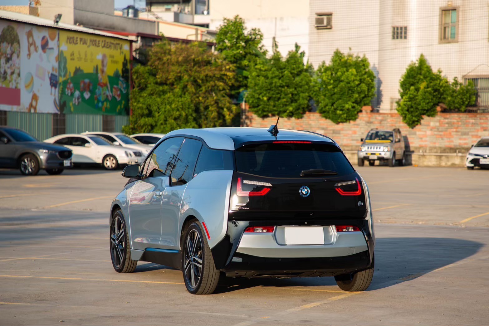 2017 寶馬 Bmw i3 REX 電話：0966218569 賴：imkc9718  第13張相片
