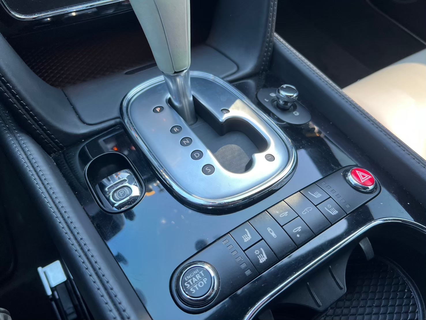 2014賓利 Bentley Continental GT 電話：0966218569 賴：imkc9718  第7張相片