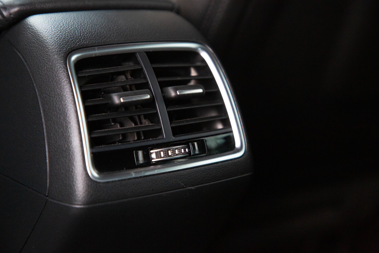 2015 奧迪 Audi RSQ3 電話：0966218569 賴：imkc9718  第12張相片