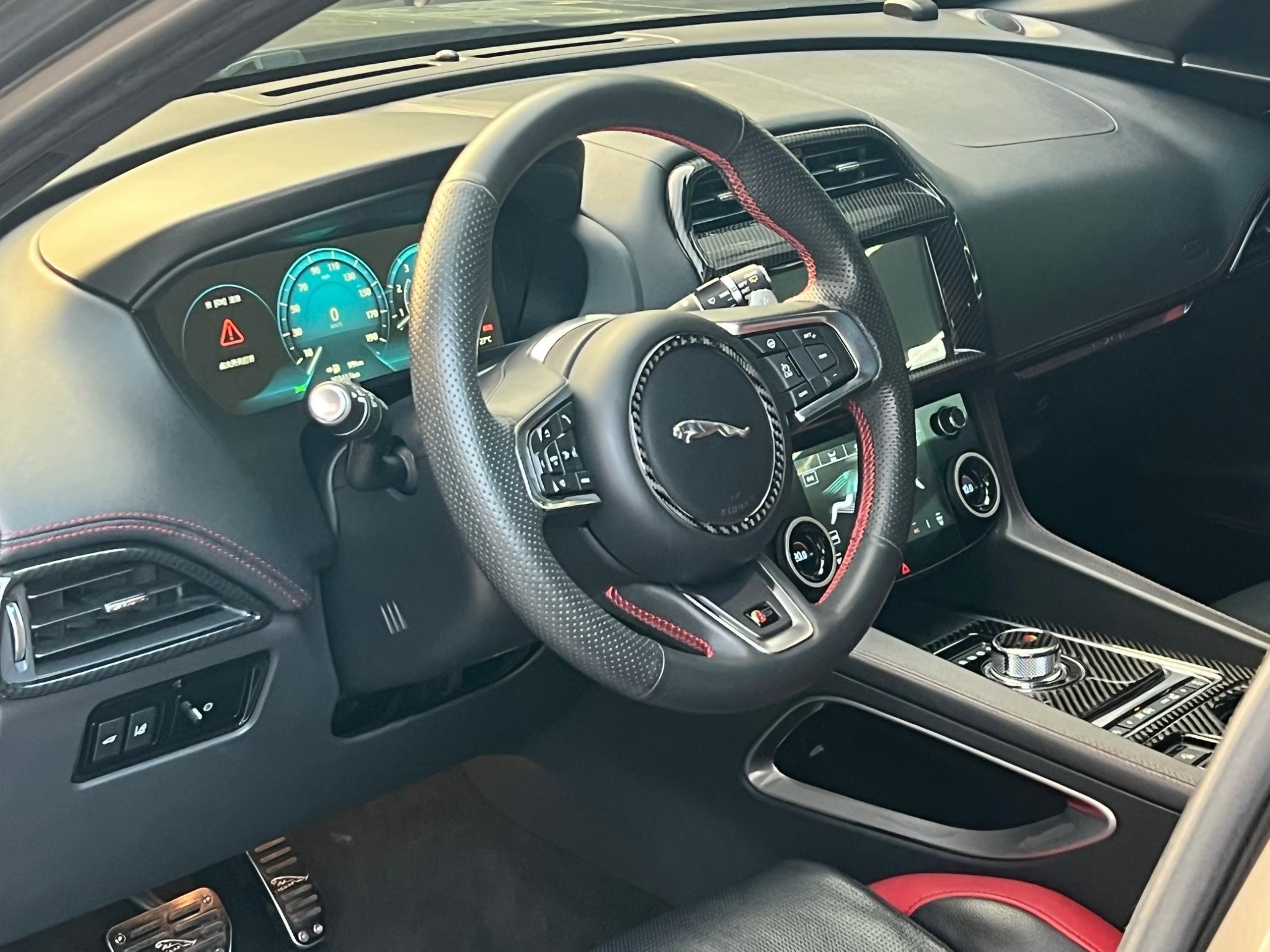 2016 捷豹 Jaguar F-Pace S 電話：0966218569 賴：imkc9718  第13張相片