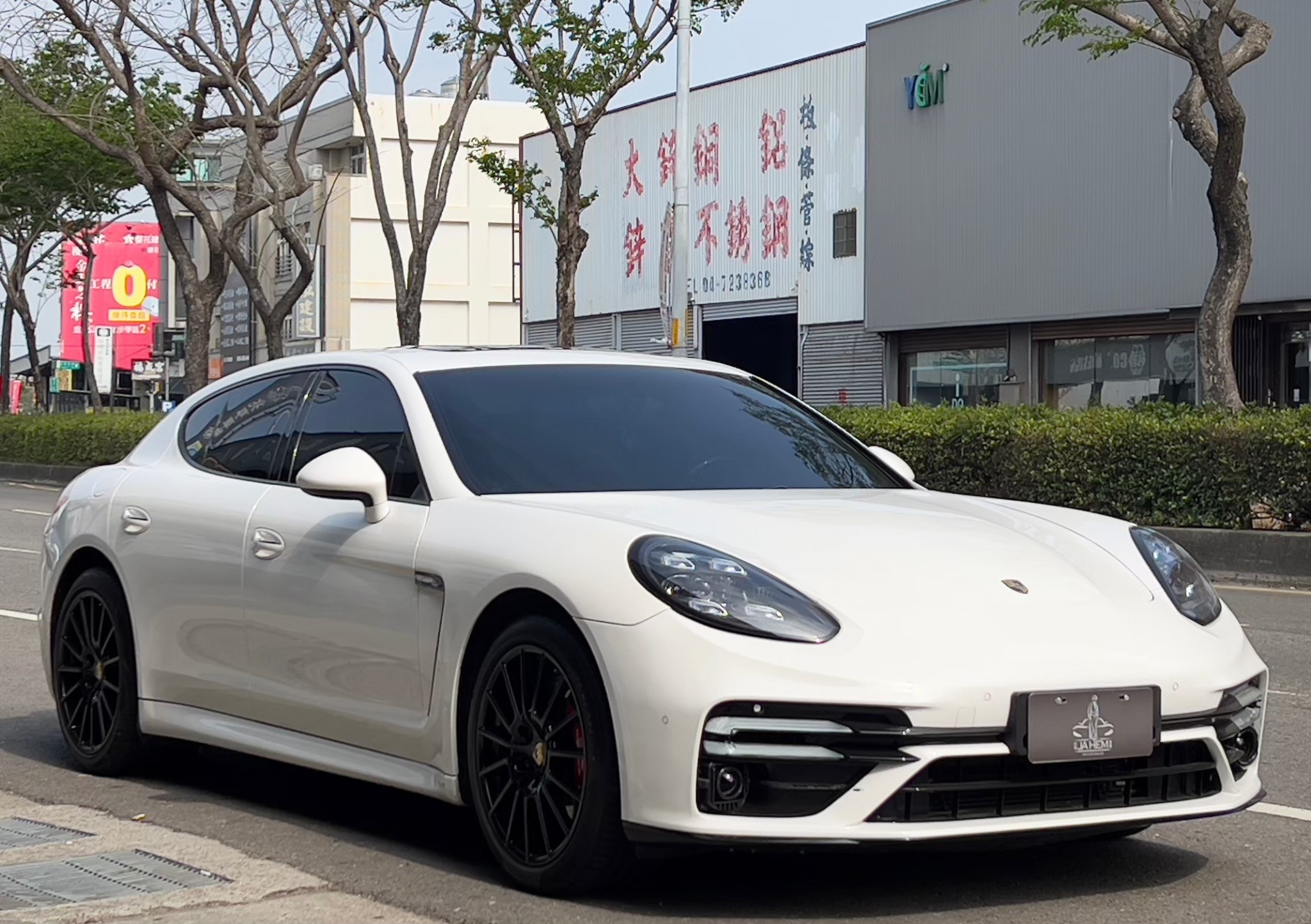 2011 保時捷 Porsche Panamera 電話：0966218569 賴：imkc9718  第2張相片