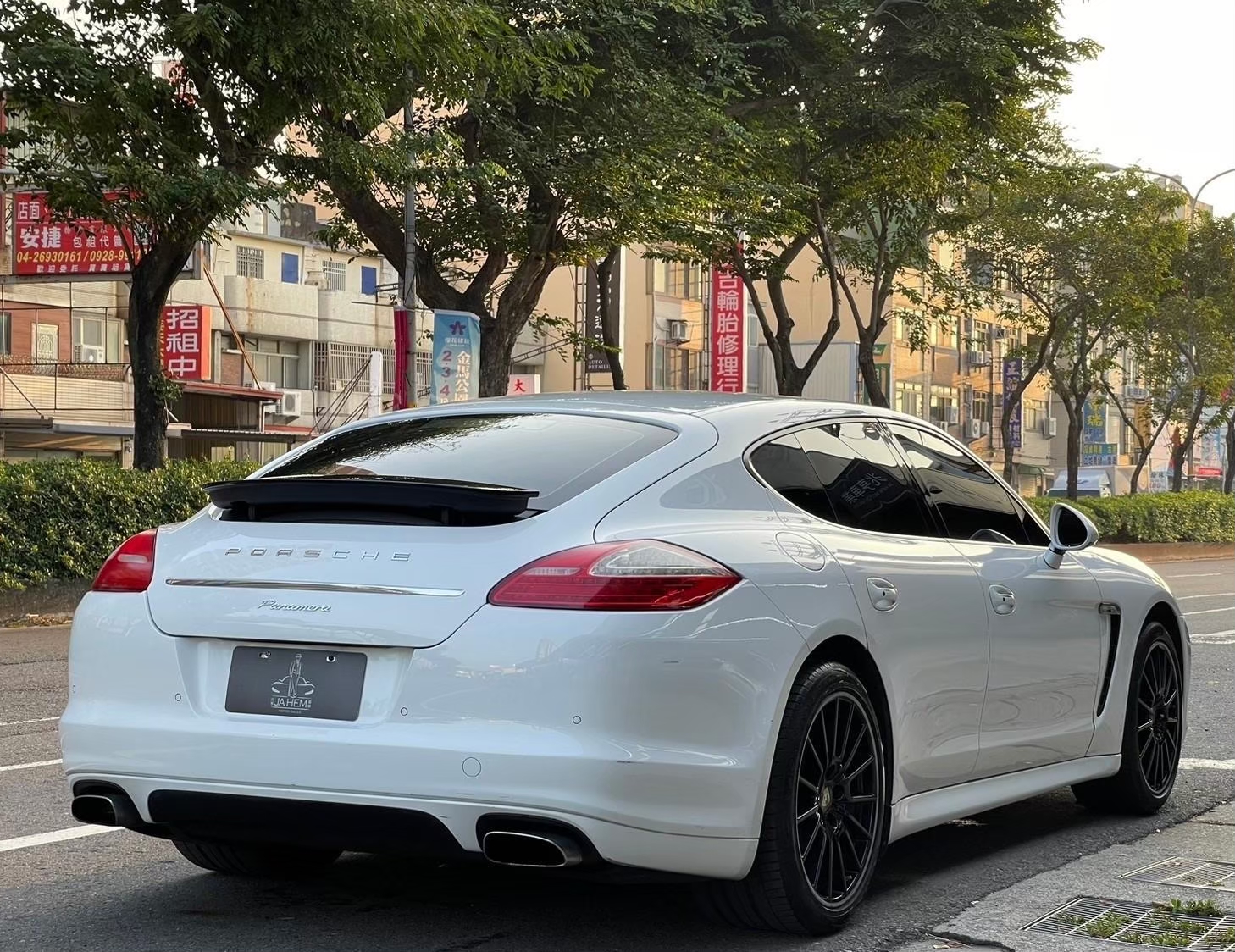 2011 保時捷 Porsche Panamera 電話：0966218569 賴：imkc9718  第16張相片