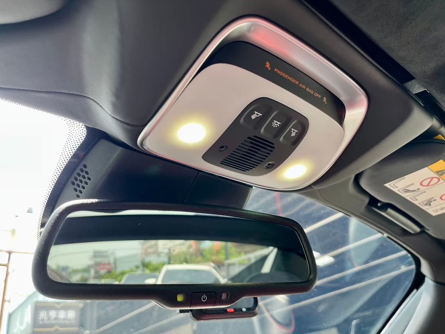 2019 麥拉倫 Mclaren 720 S 全台最便宜原版認證 電話0666218569 賴：imkc9718  第4張相片