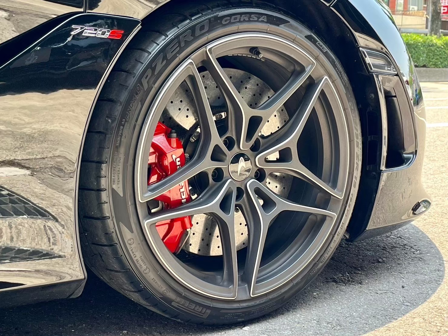 2019 麥拉倫 Mclaren 720 S 全台最便宜原版認證 電話0666218569 賴：imkc9718  第14張相片