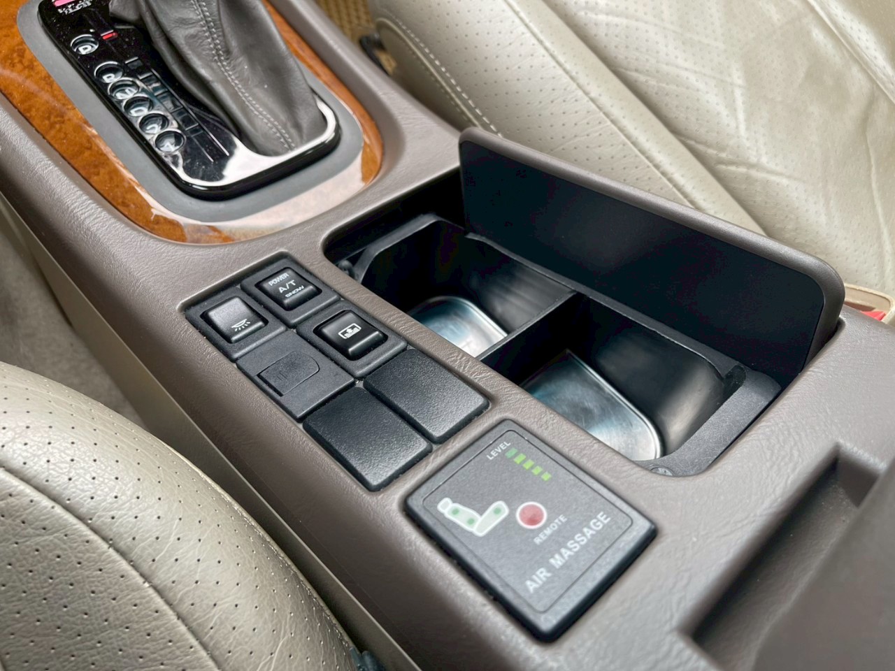 2003 日產 Nissan Cefiro 電話：0966218569 賴：imkc9718  第5張相片