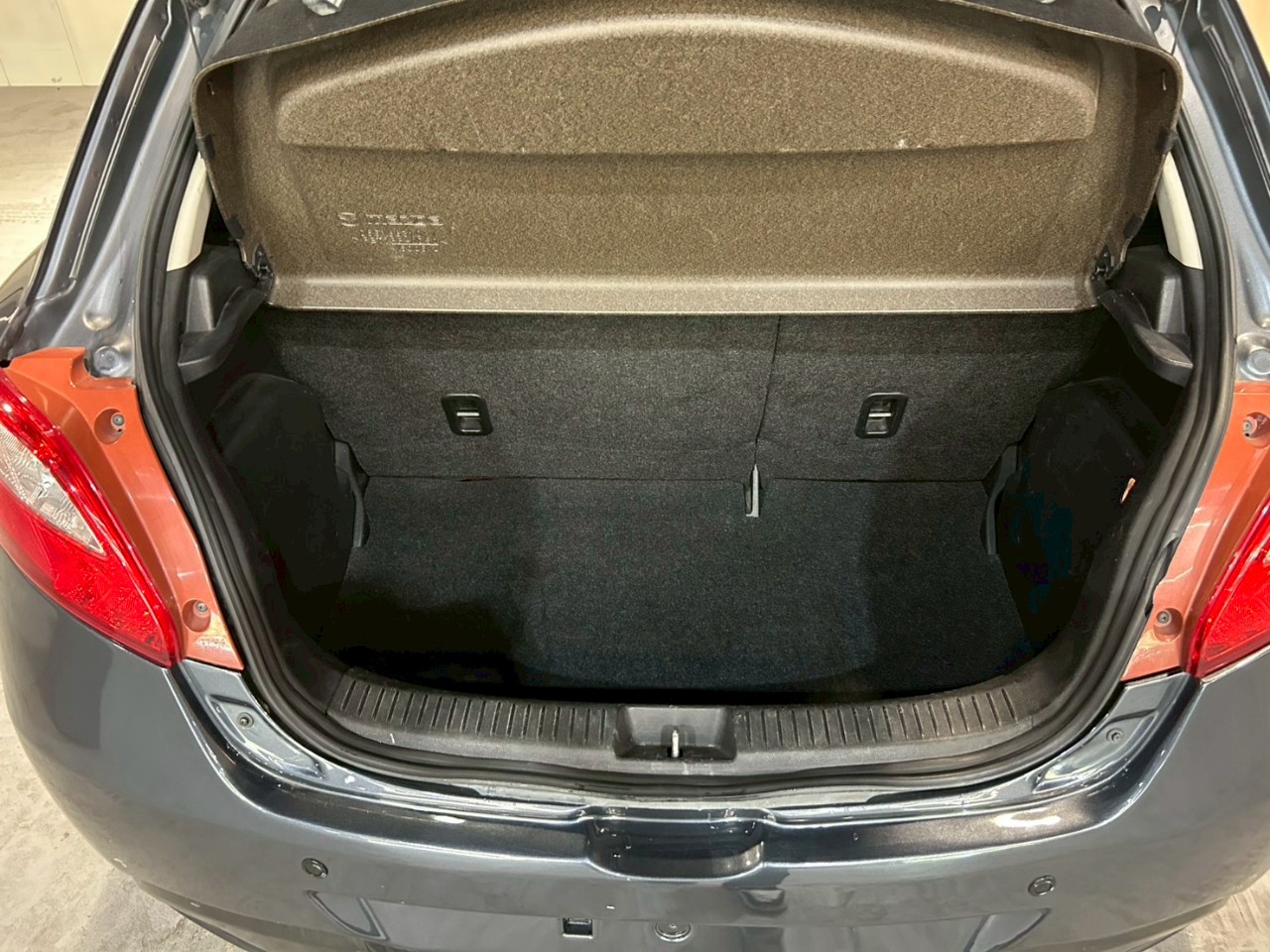 2008 馬自達 Mazda 2 電話：0966218569 賴：imkc9718  第13張相片