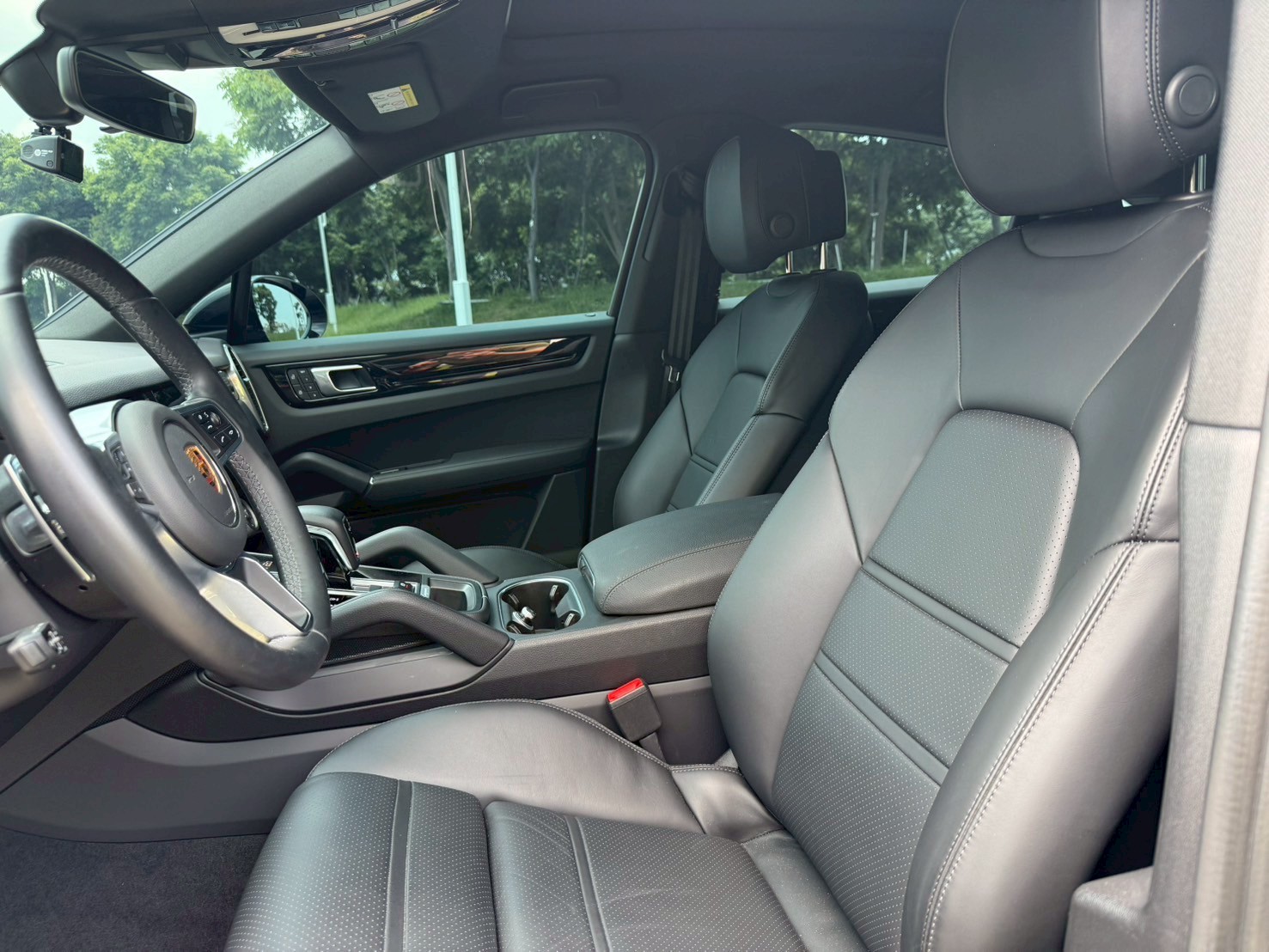 2022 保時捷 Porsche Cayenne Coupe 電話：0966218569 賴：imkc9718  第11張相片