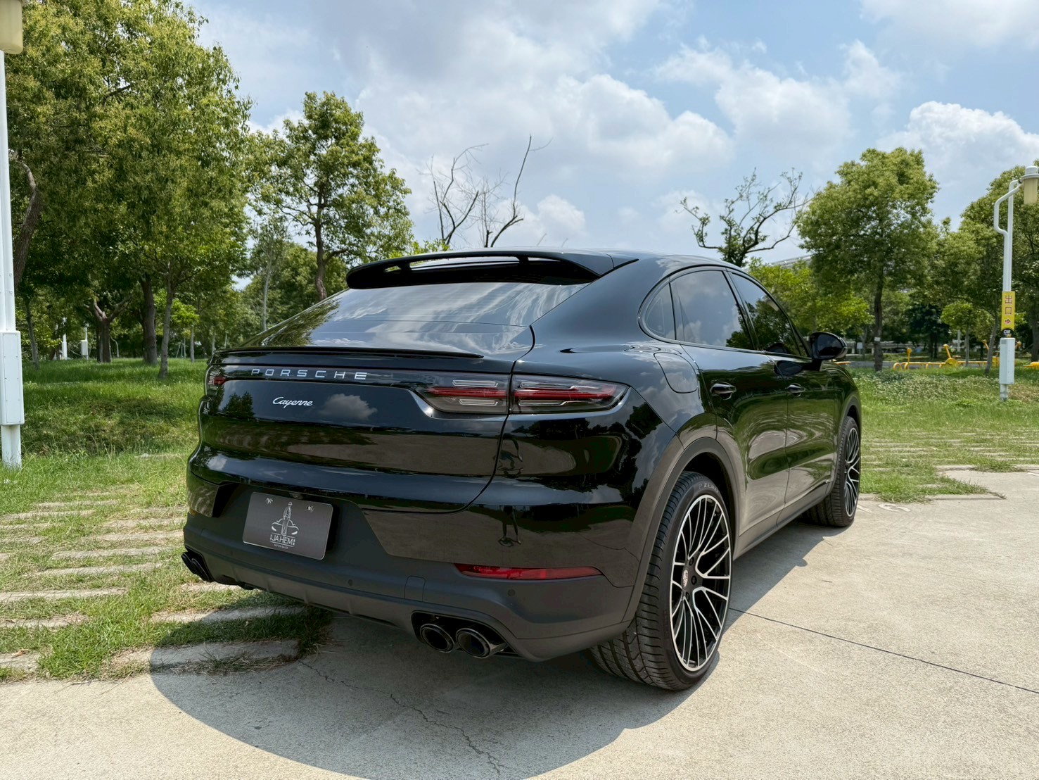 2022 保時捷 Porsche Cayenne Coupe 電話：0966218569 賴：imkc9718  第20張相片