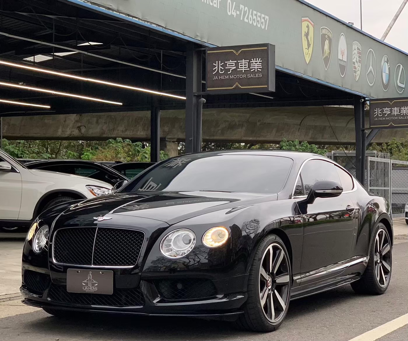 2015 賓利 Bentley Continental GT S 電話：0966218569 賴：imkc9718  第1張相片