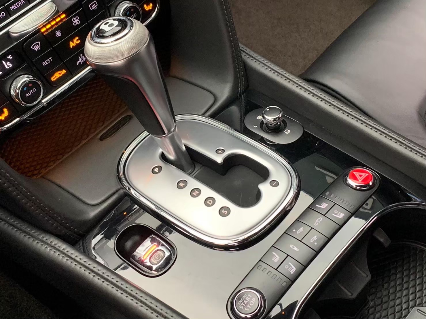 2015 賓利 Bentley Continental GT S 電話：0966218569 賴：imkc9718  第7張相片