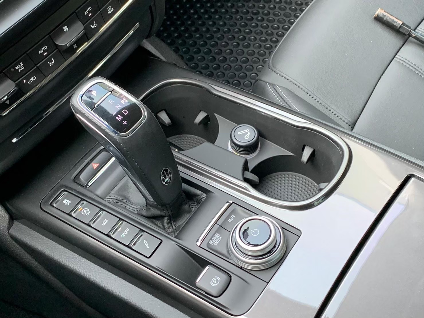 2021 瑪莎拉蒂 Maserati Ghibli MHEV Gransport 電話：0966218569 賴：imkc9718  第6張相片