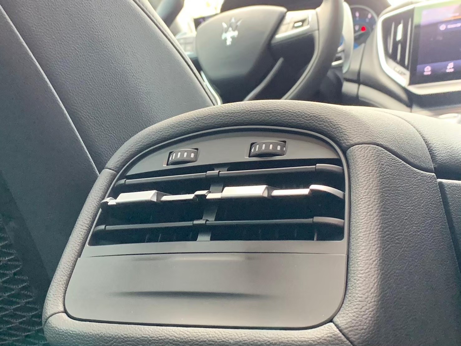 2021 瑪莎拉蒂 Maserati Ghibli MHEV Gransport 電話：0966218569 賴：imkc9718  第13張相片